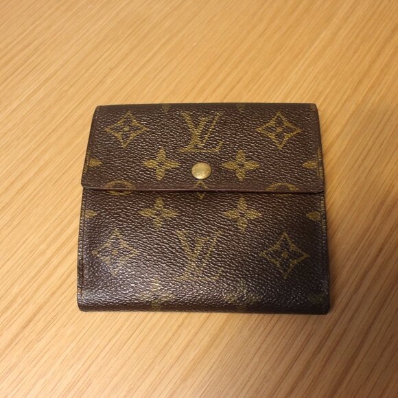 Louis Vuitton Accessories - Louis Vuitton LV Monogram Coated Canvas Elise Wallet